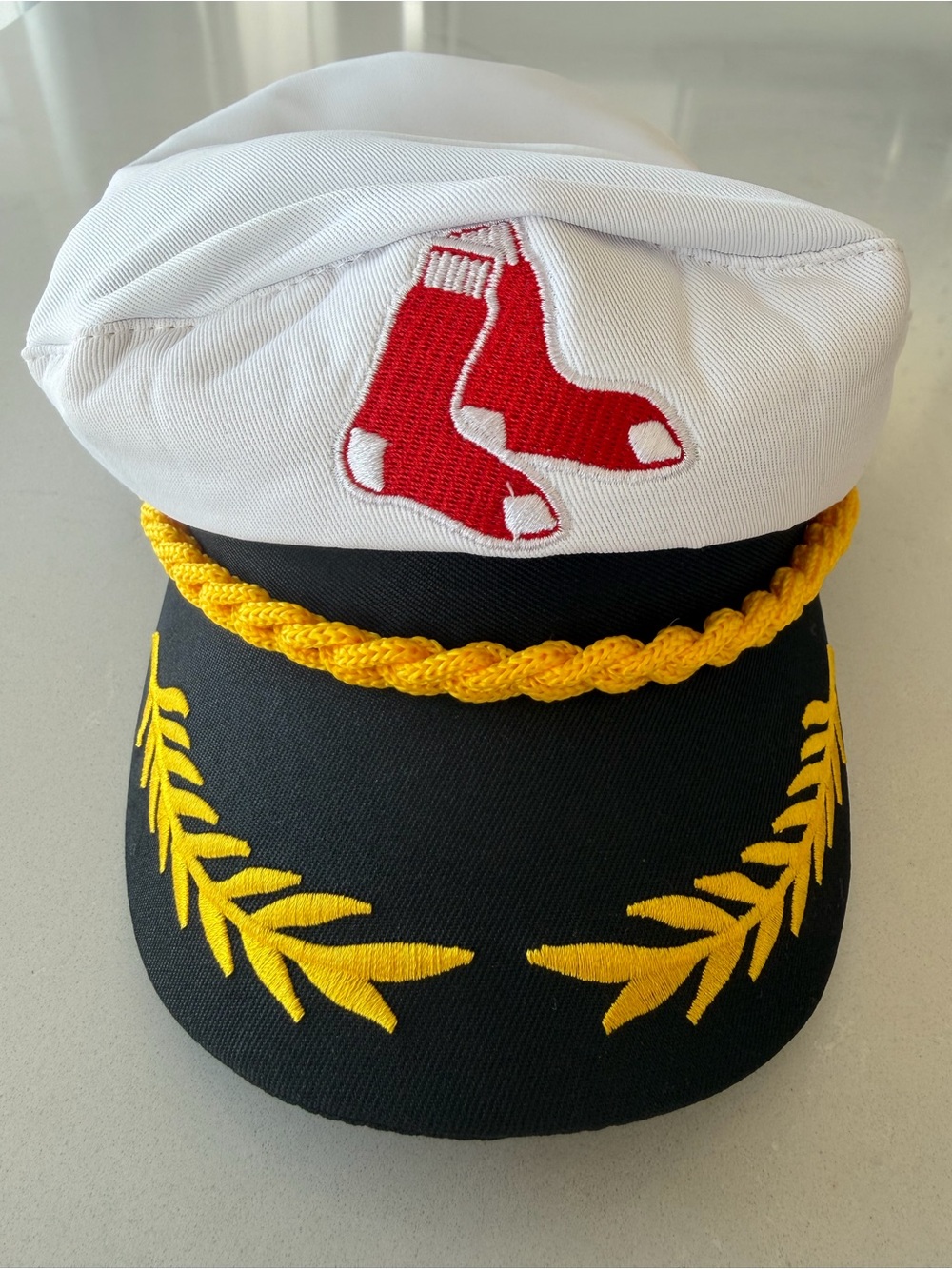 BOSTON RED SOX Limited Edition
"YACHT ROCK" Special Ticket SGA
Captain Hat Cap